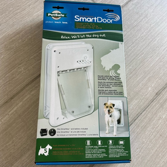 PetSafe SmartDoor - Picture 2 of 3